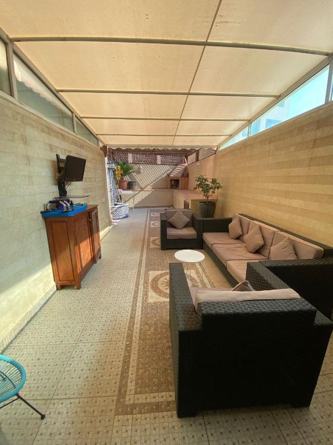 Stylish Gueliz Apartment With Beautiful Terrace Marrakesh Exteriör bild